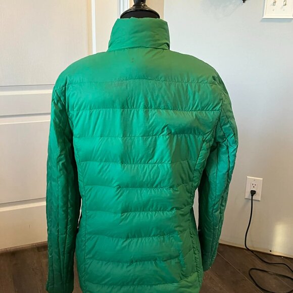 Tommy Hilfiger Women's Packable Lightweight Down Puffer Jacket size Medium - Picture 2 of 10